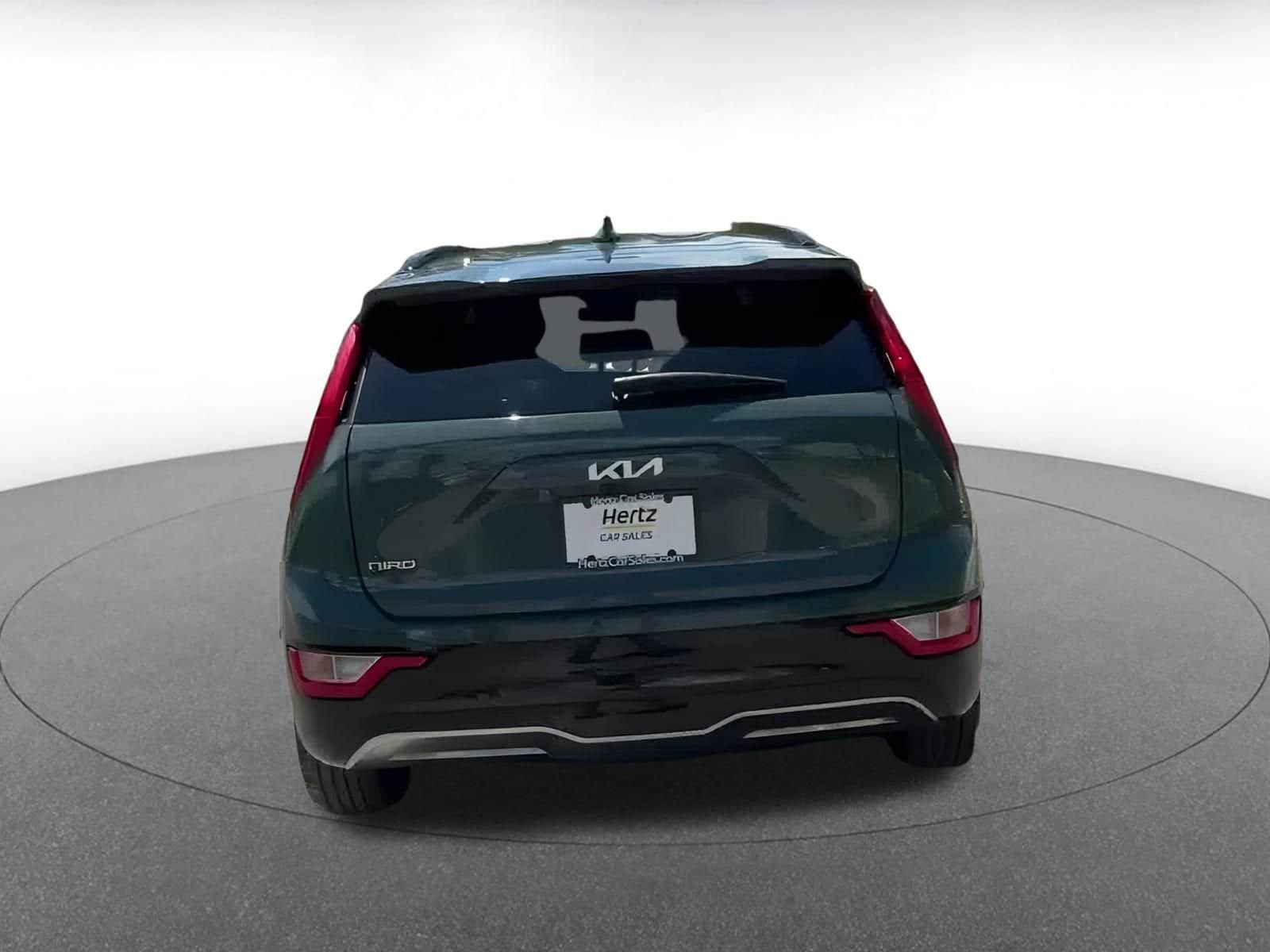Thumbnail: 2023 Kia Niro - 12