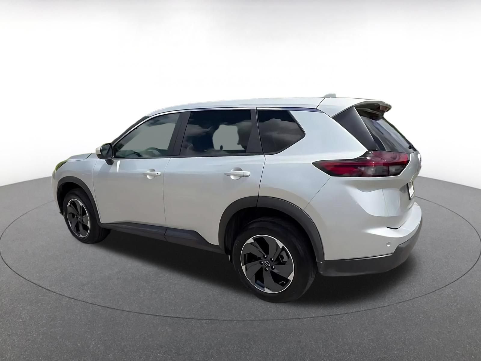 Thumbnail: 2025 Nissan Rogue - 10