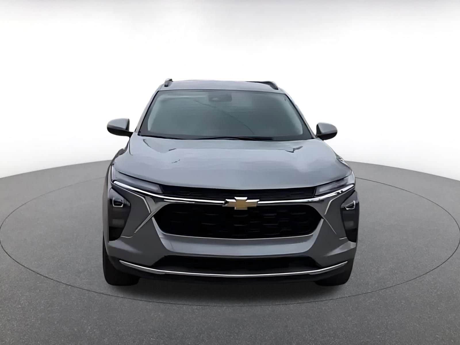 Thumbnail: 2025 Chevrolet Trax - 4