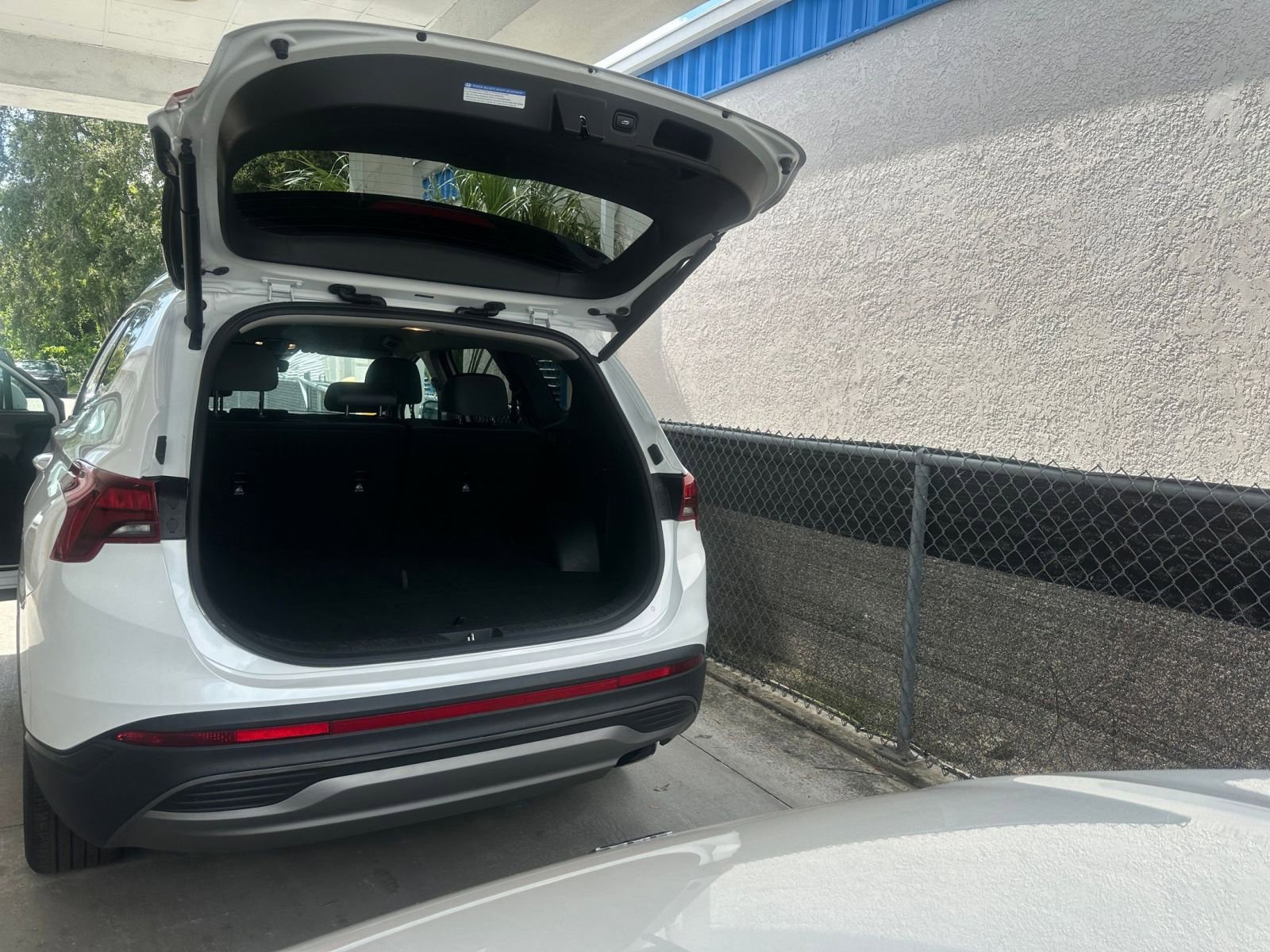 Thumbnail: 2023 Hyundai Santa Fe - 31