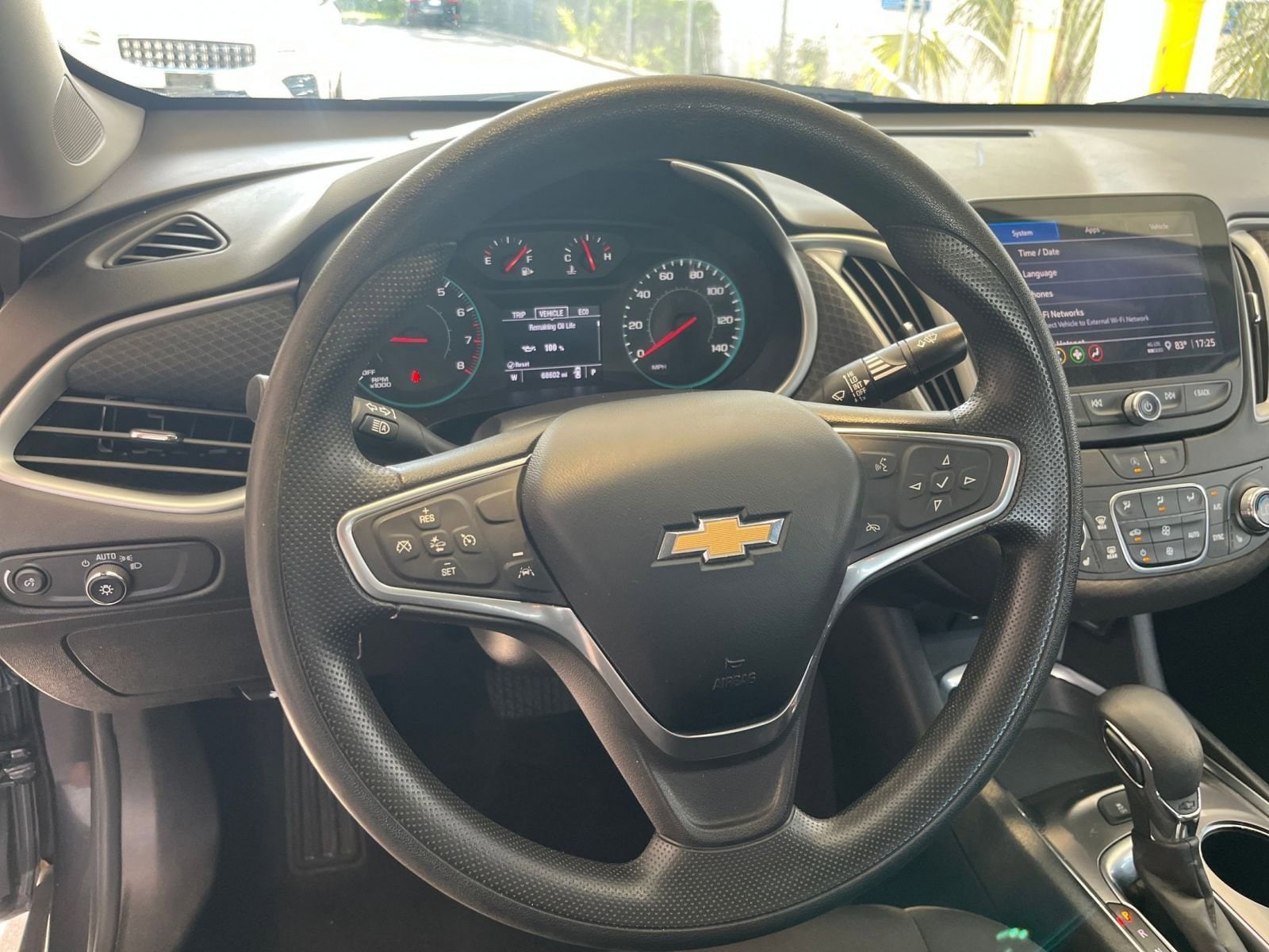 Thumbnail: 2023 Chevrolet Malibu - 28