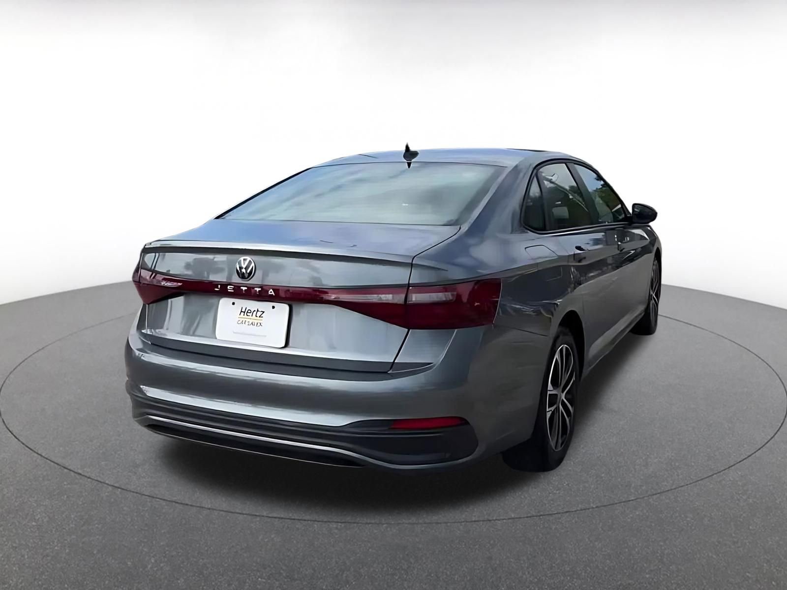 Thumbnail: 2025 Volkswagen Jetta - 15