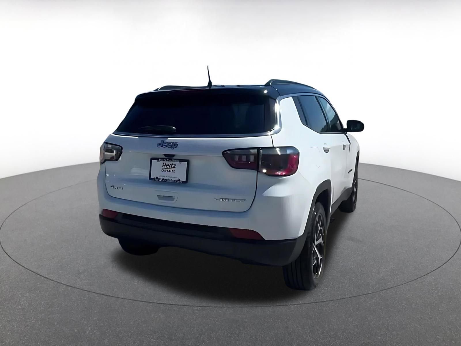 Thumbnail: 2025 Jeep Compass - 15