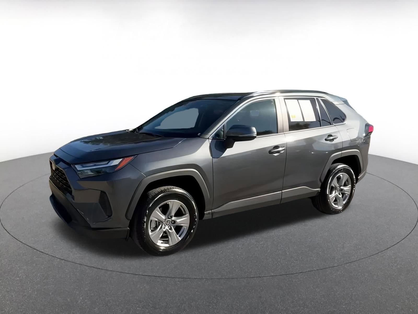 Thumbnail: 2025 Toyota RAV4 - 8