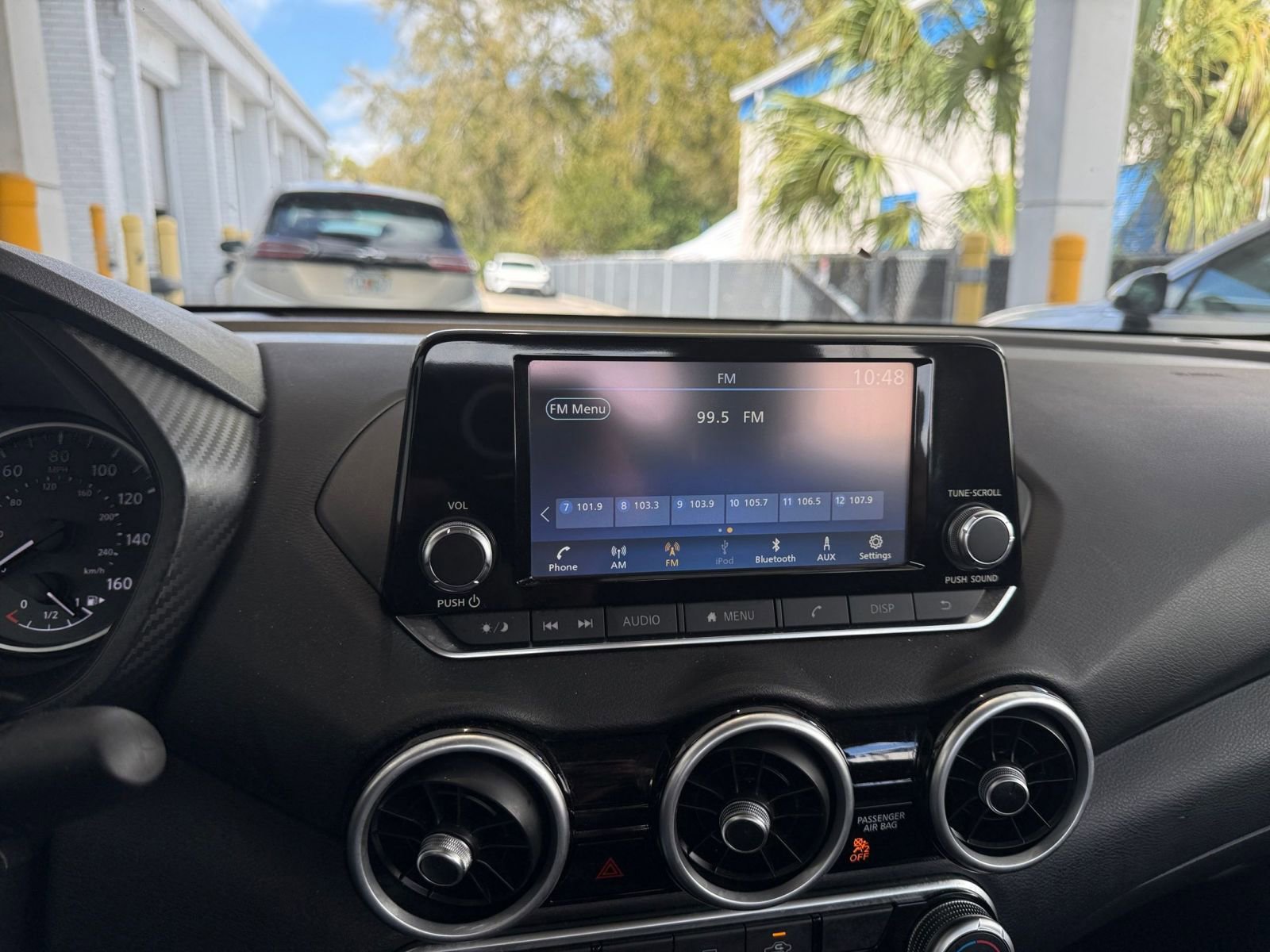 Thumbnail: 2025 Nissan Sentra - 20