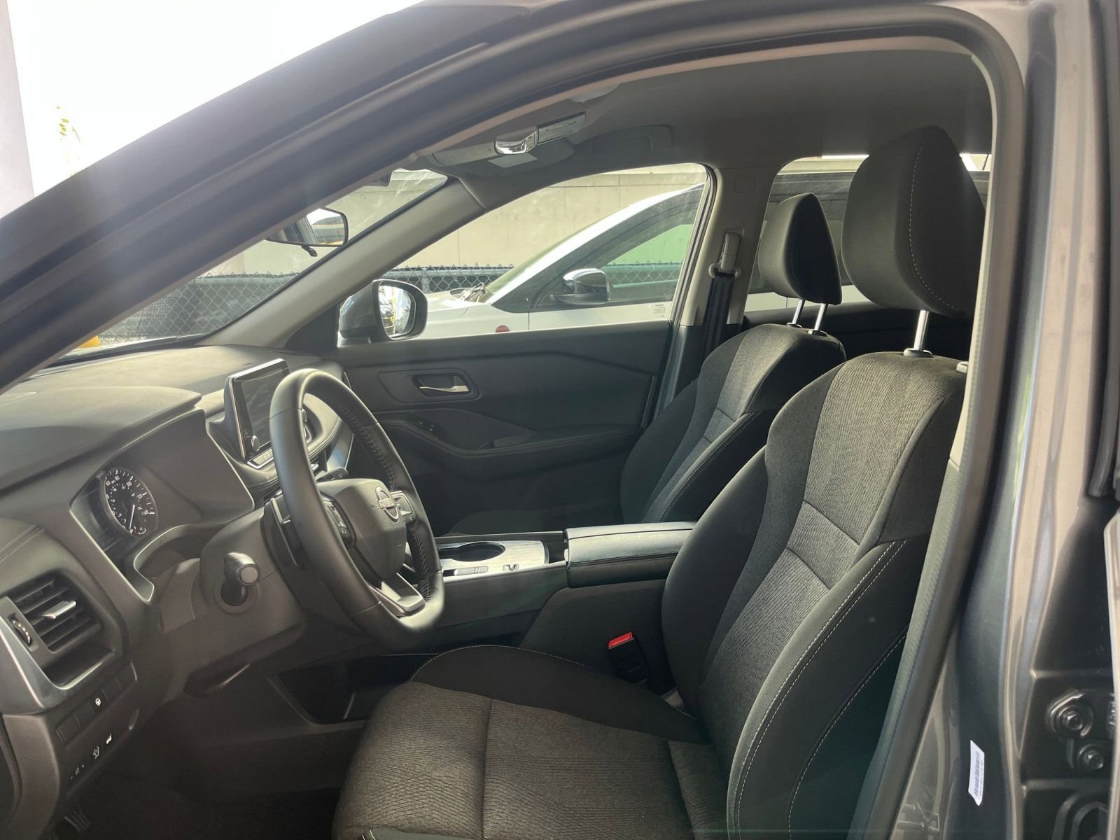 Thumbnail: 2025 Nissan Rogue - 28