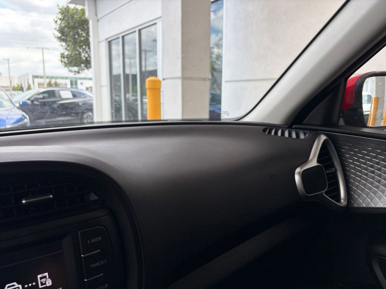 Thumbnail: 2025 Kia Soul - 35