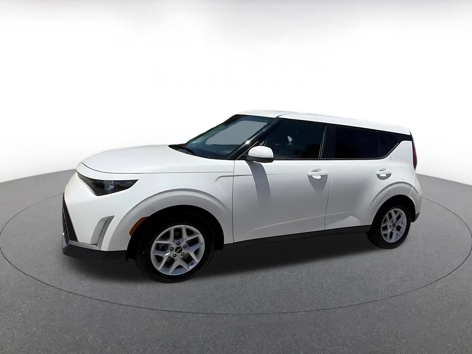 Thumbnail: 2025 Kia Soul - 8