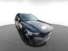 2024 Volvo XC40 B5 Core -
                  Tampa, FL