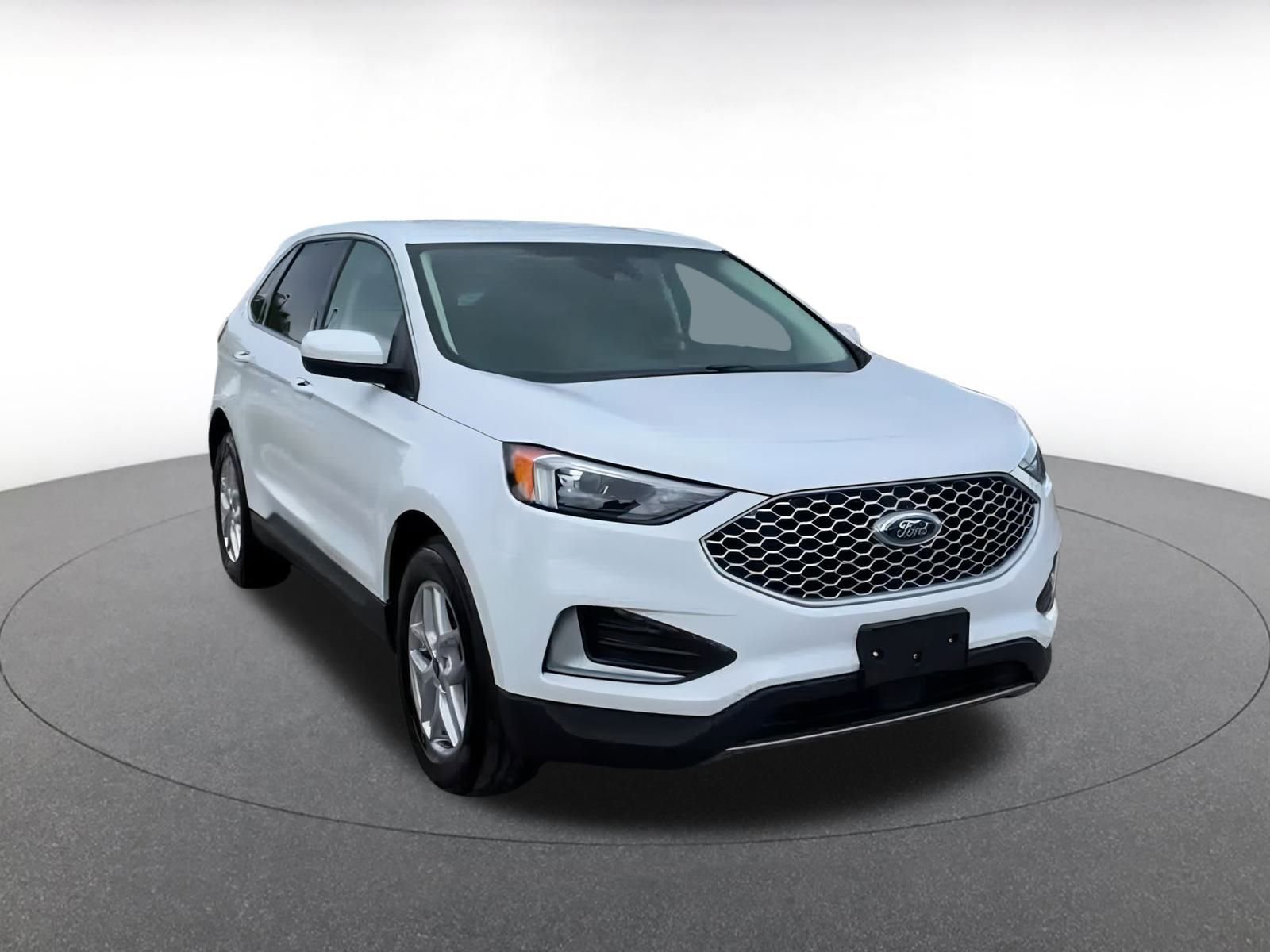 Thumbnail: 2024 Ford Edge - 2