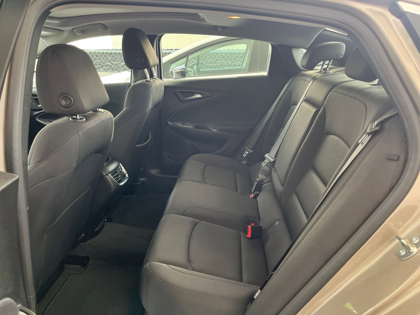 Thumbnail: 2024 Chevrolet Malibu - 25