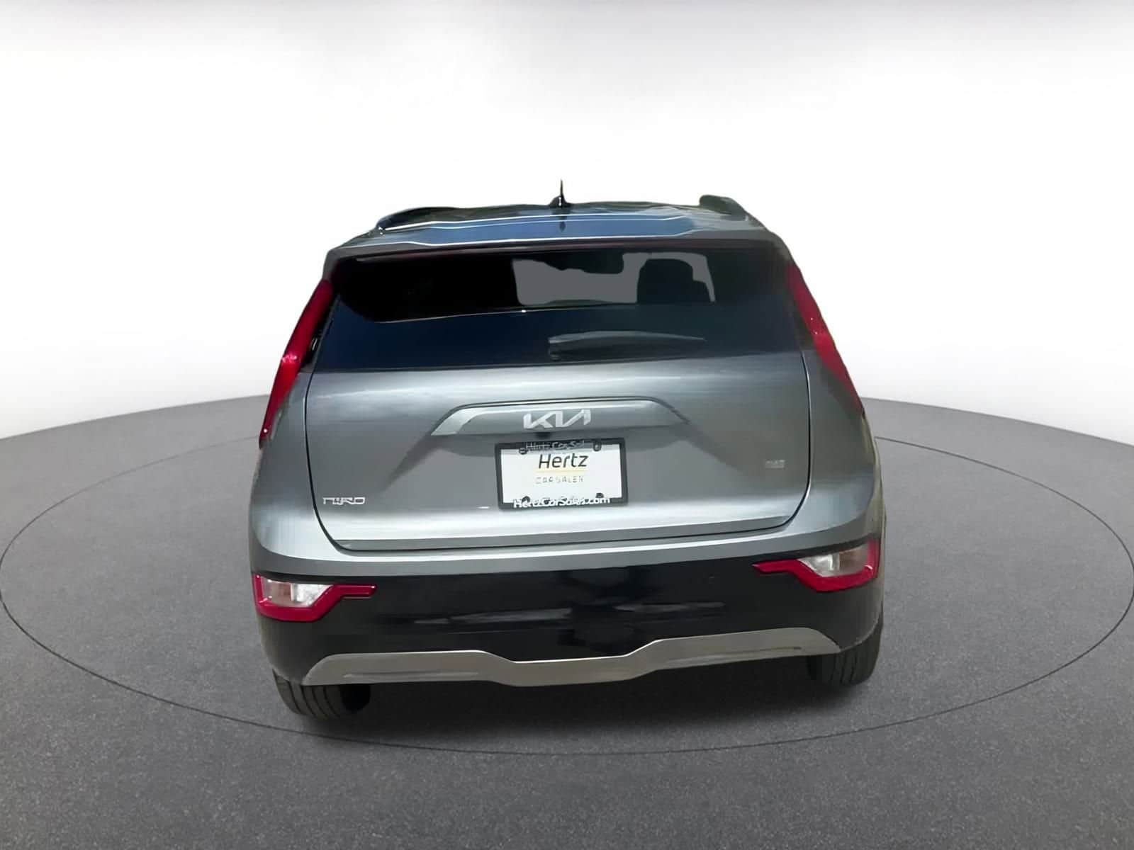 Thumbnail: 2023 Kia Niro - 12