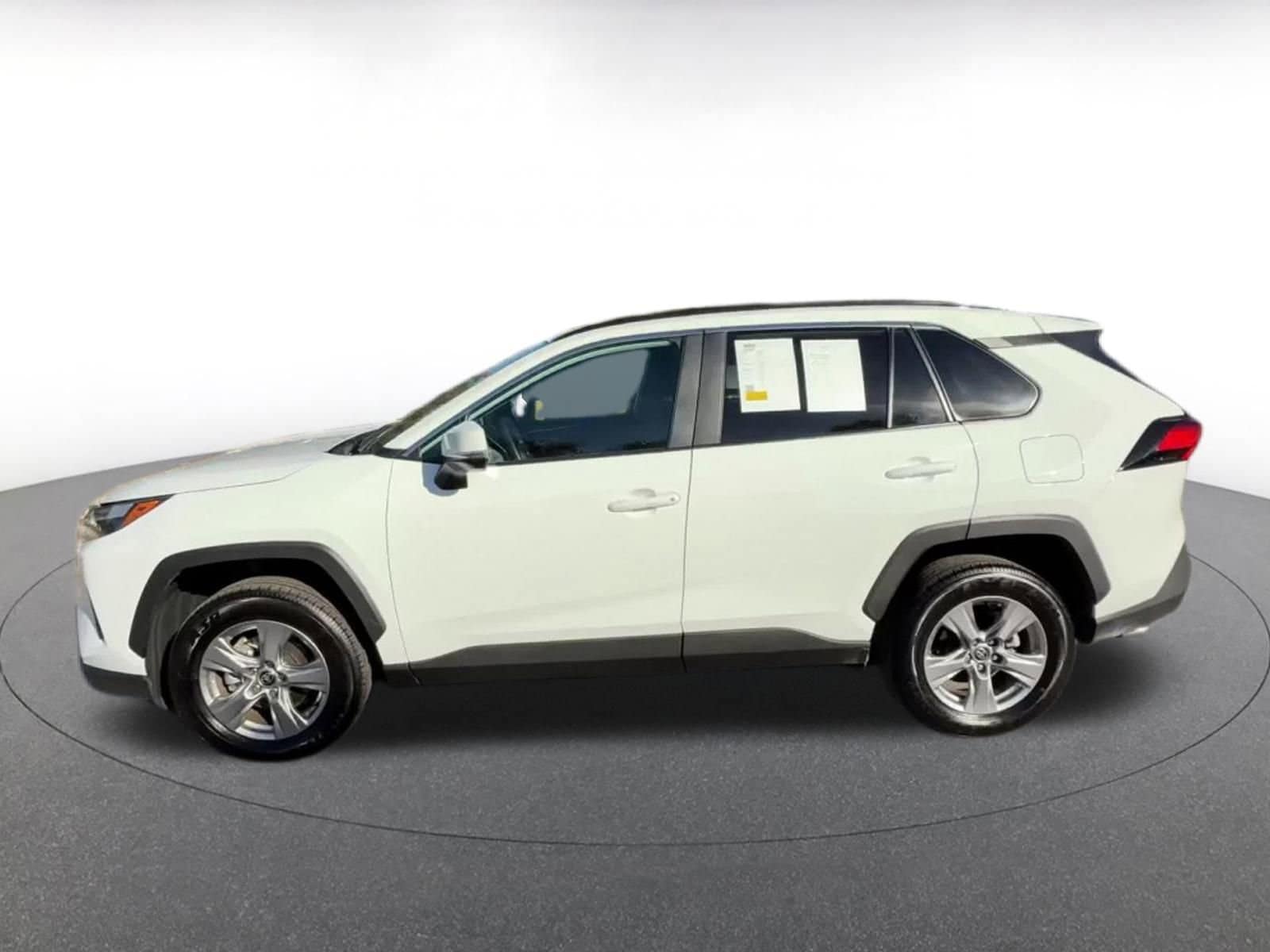 Thumbnail: 2025 Toyota RAV4 - 9