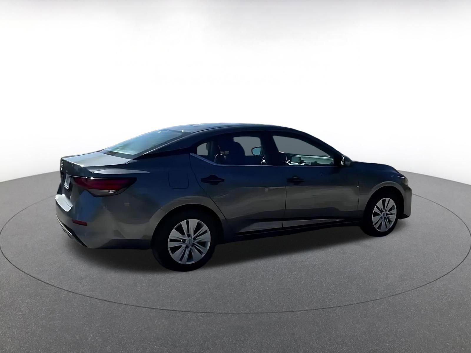 Thumbnail: 2025 Nissan Sentra - 14