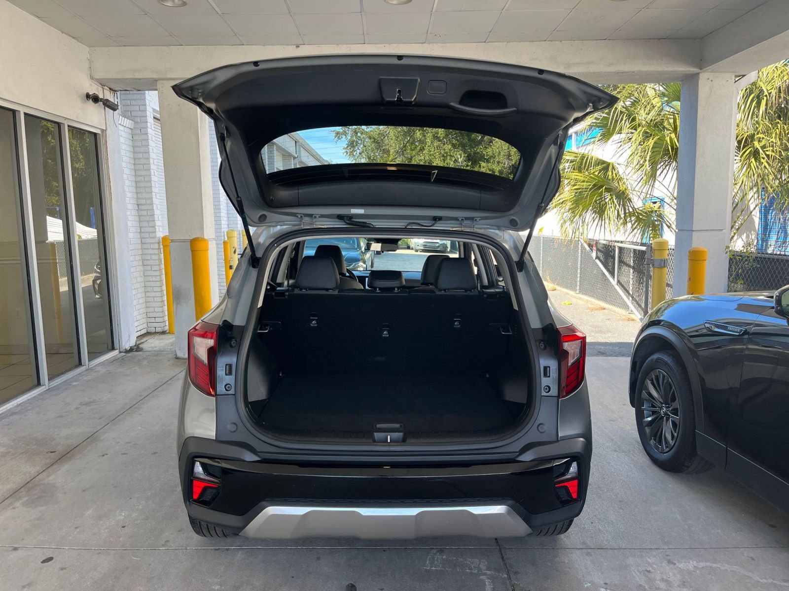 Thumbnail: 2025 Kia Seltos - 31