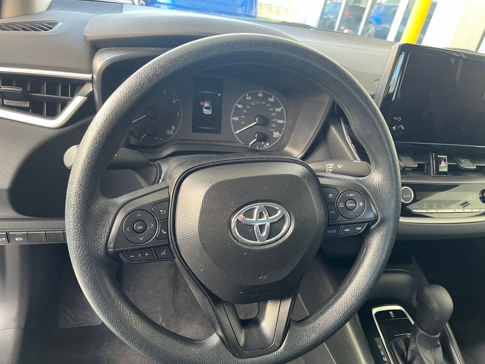 Thumbnail: 2025 Toyota Corolla - 29