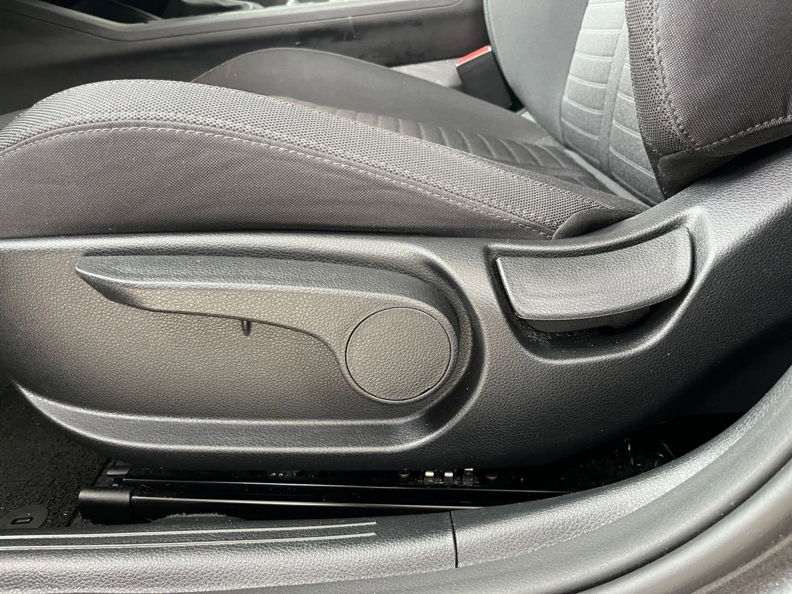 Thumbnail: 2025 Kia K5 - 22