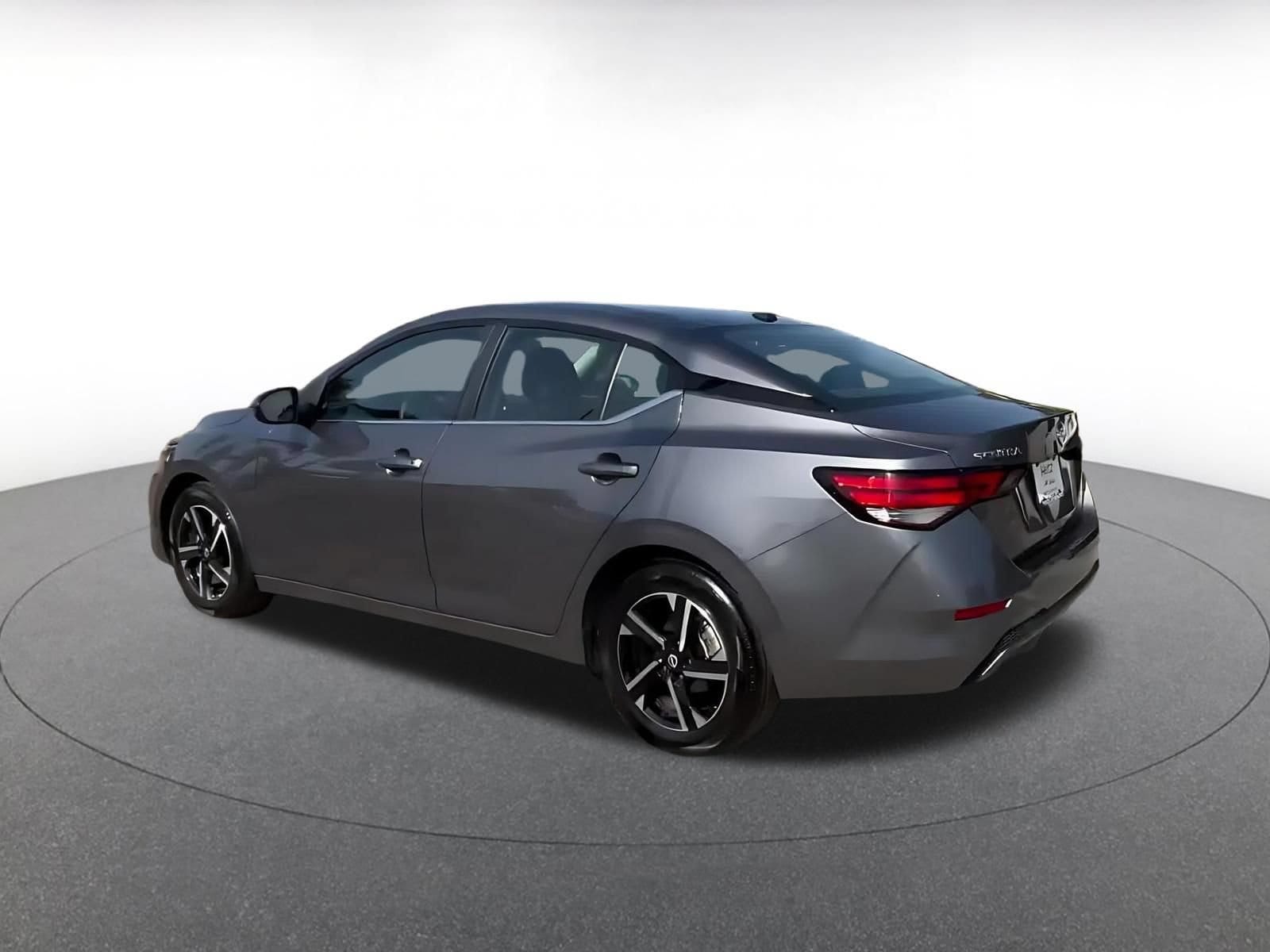 Thumbnail: 2025 Nissan Sentra - 9