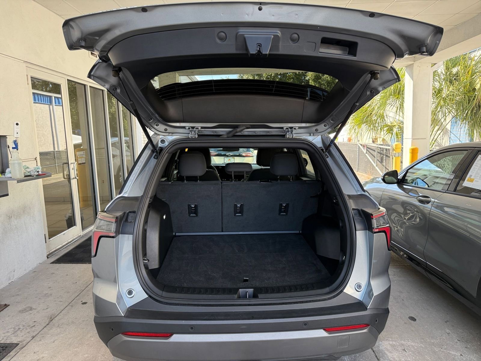 Thumbnail: 2025 Chevrolet Equinox - 31