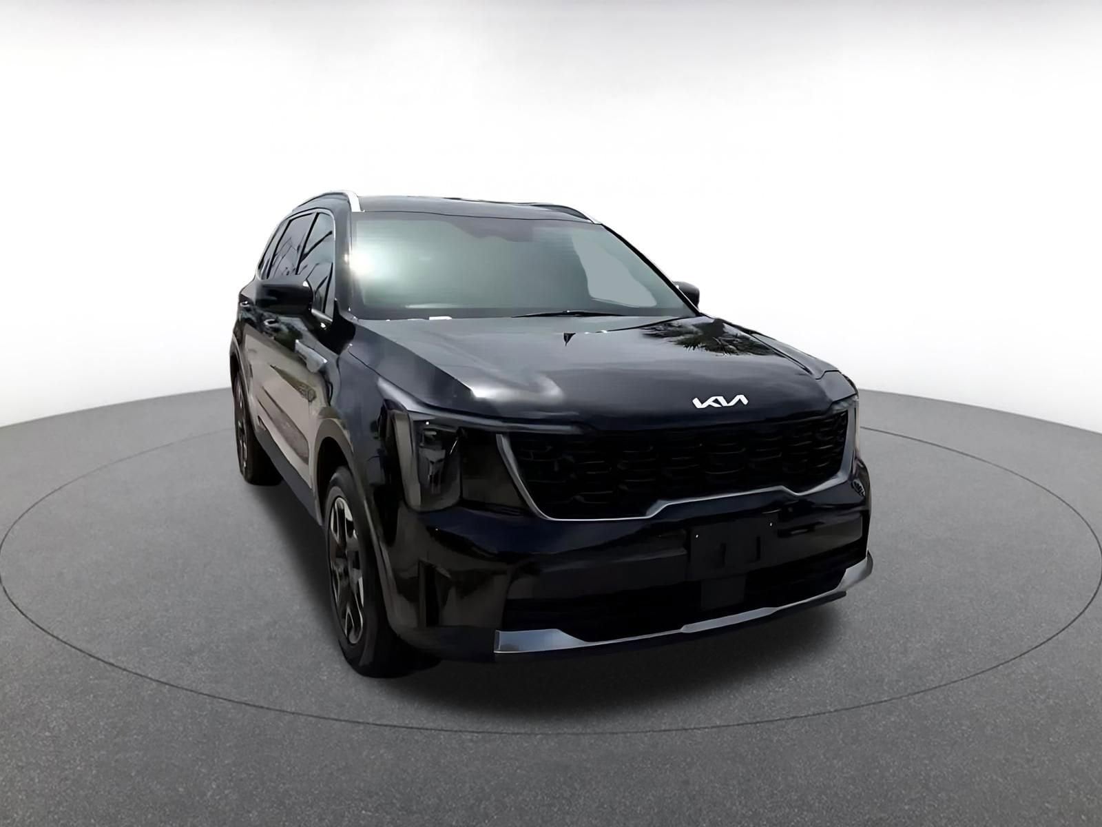 Thumbnail: 2024 Kia Sorento - 3