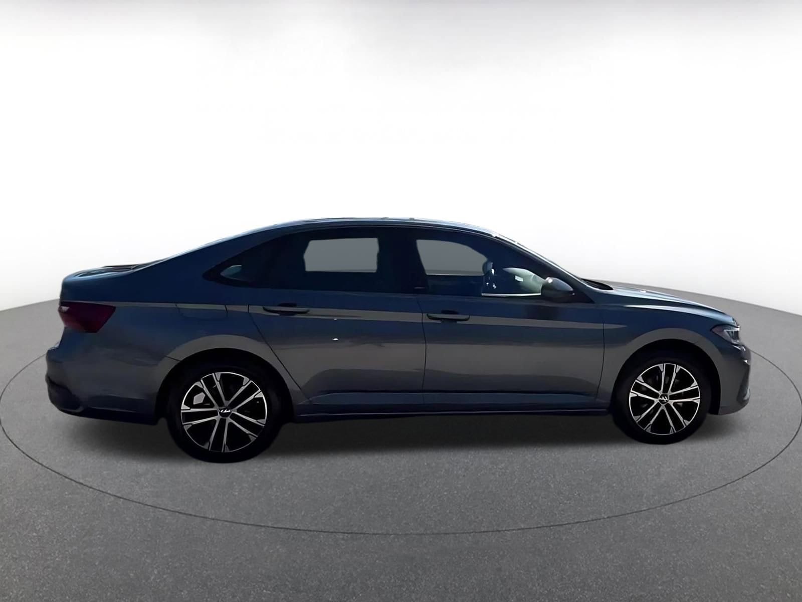 Thumbnail: 2025 Volkswagen Jetta - 15