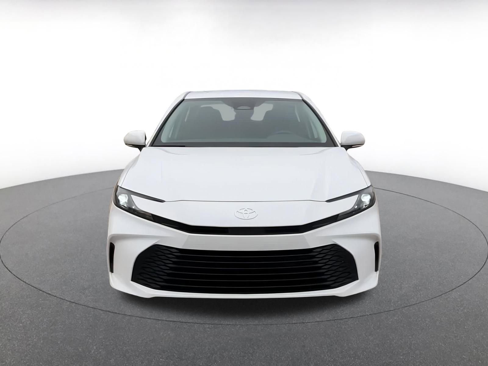 Thumbnail: 2025 Toyota Camry - 4