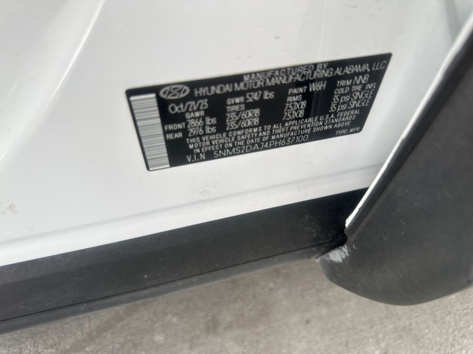 Thumbnail: 2023 Hyundai Santa Fe - 29