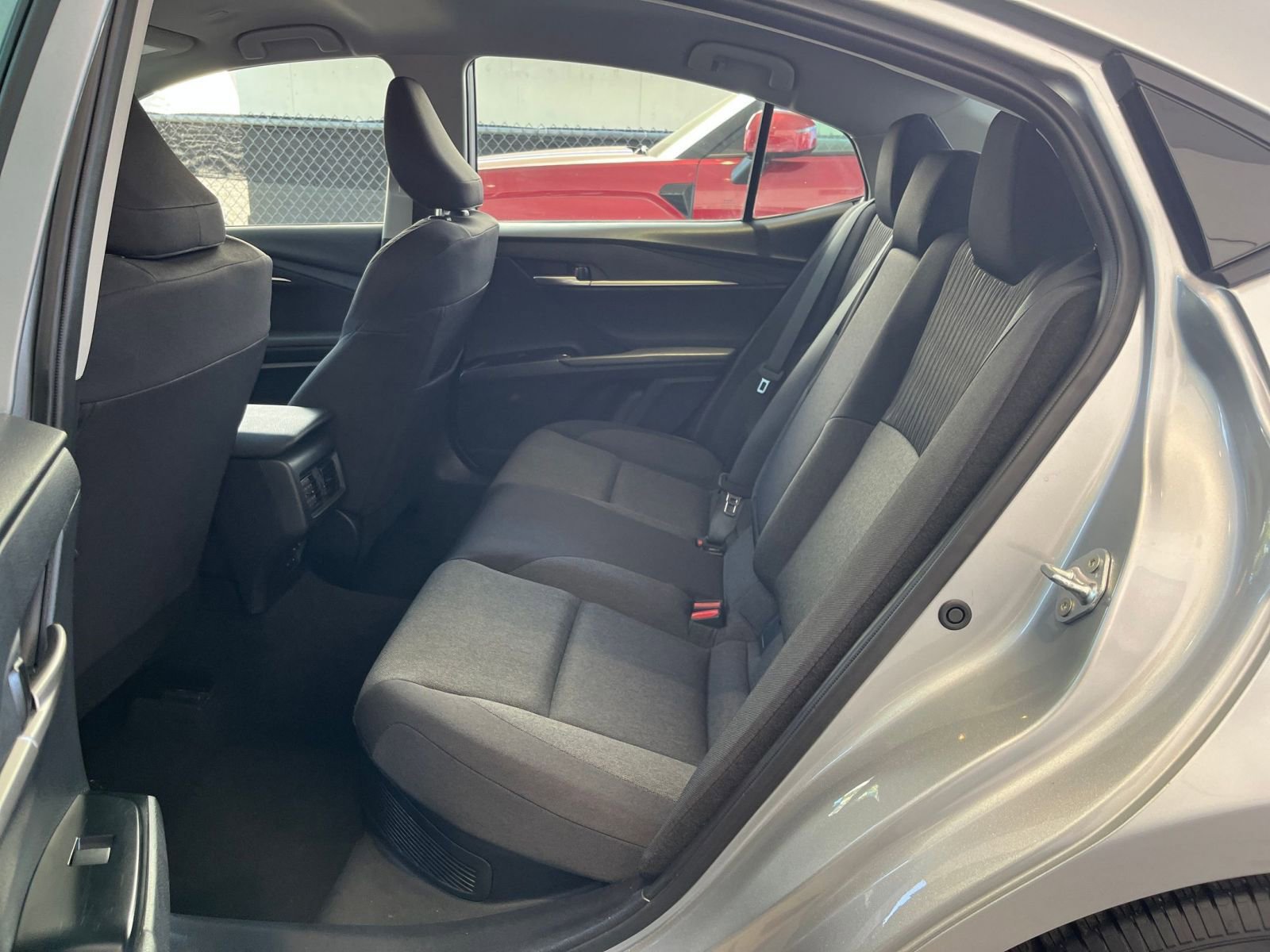 Thumbnail: 2025 Toyota Camry - 25