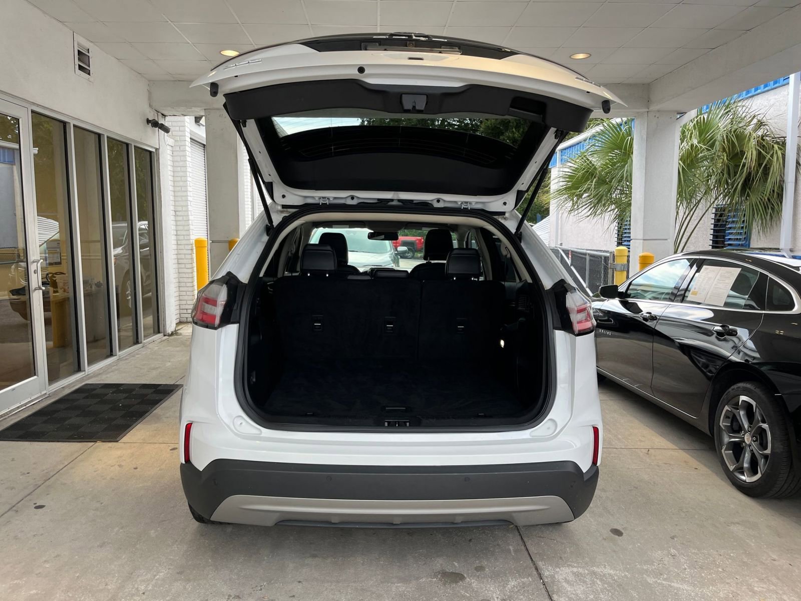 Thumbnail: 2024 Ford Edge - 31