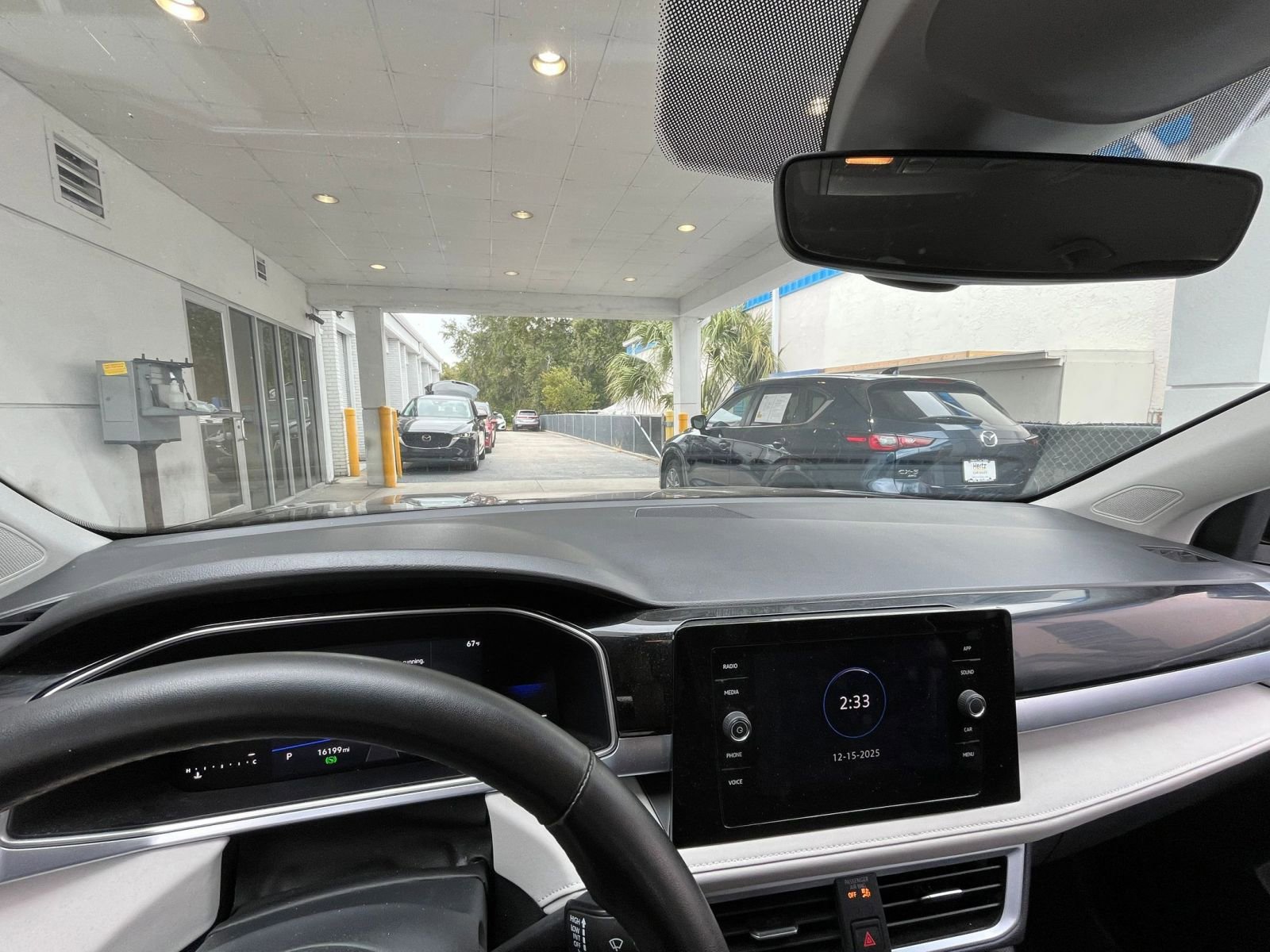 Thumbnail: 2025 Volkswagen Taos - 33