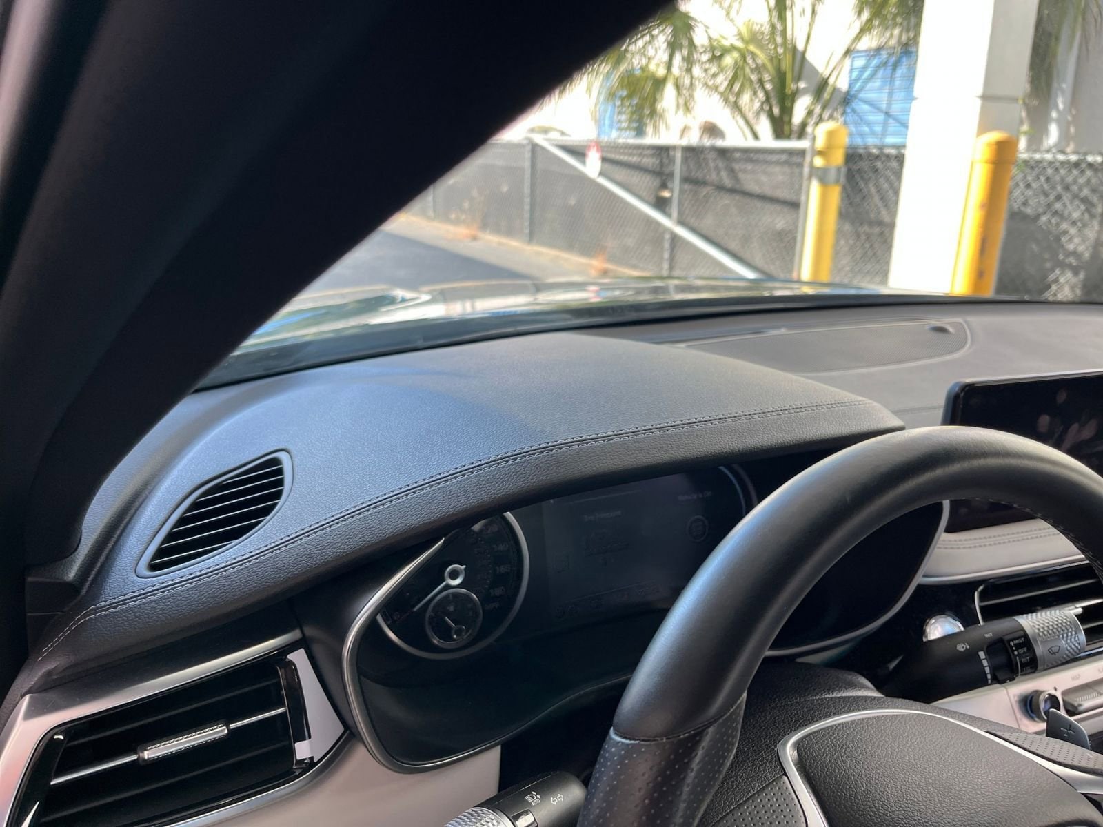 Thumbnail: 2025 Genesis G70 - 34