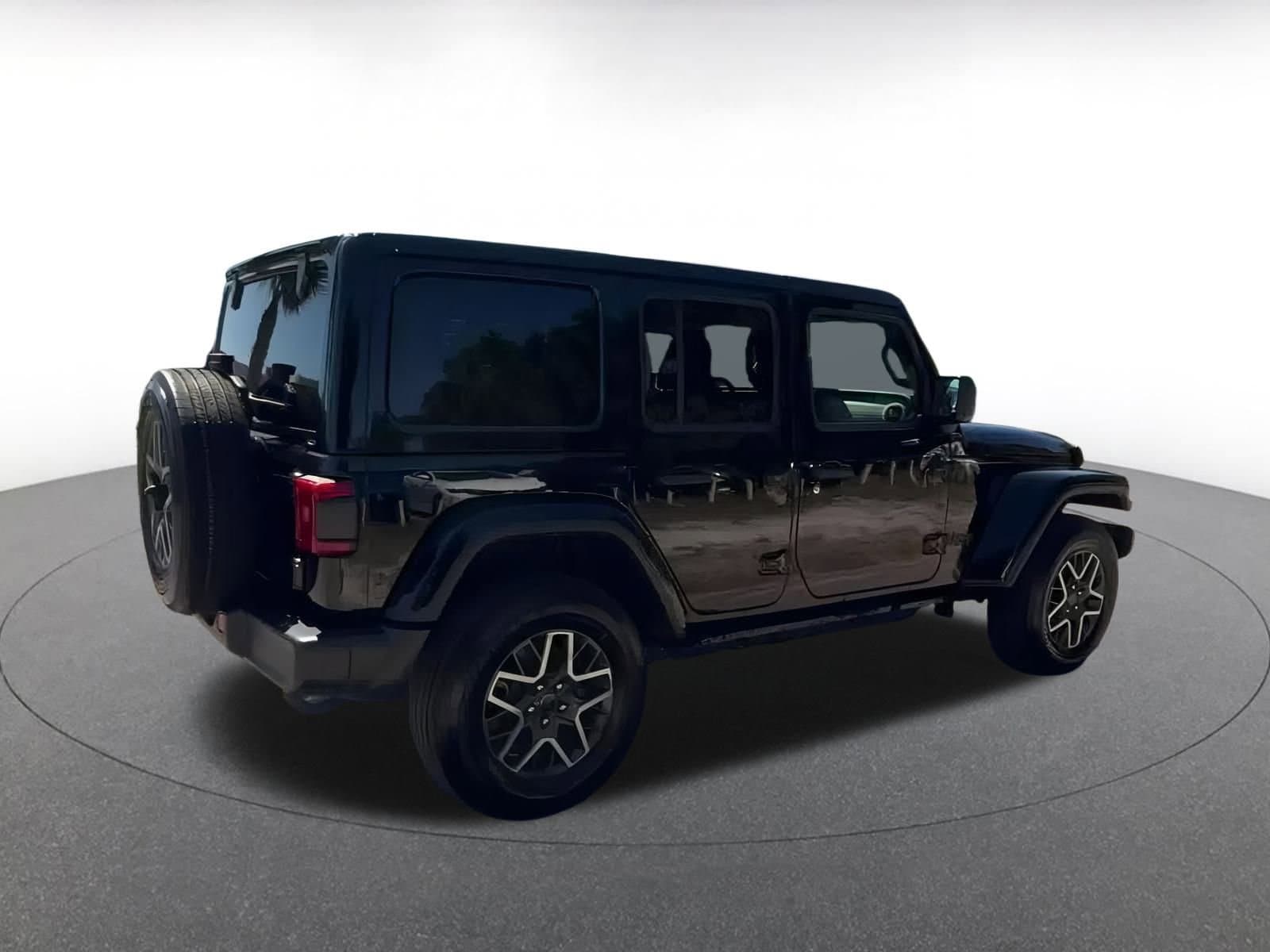 Thumbnail: 2025 Jeep Wrangler - 12