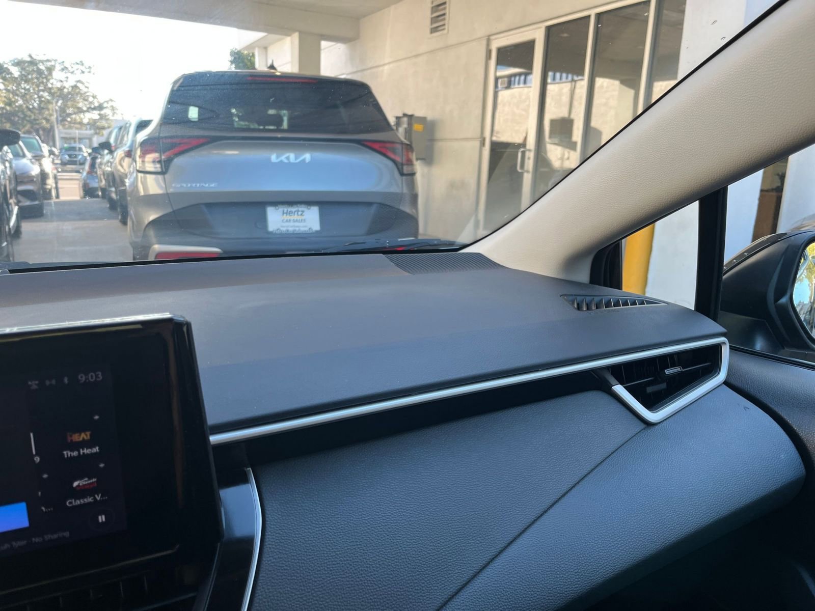 Thumbnail: 2025 Toyota Corolla - 35