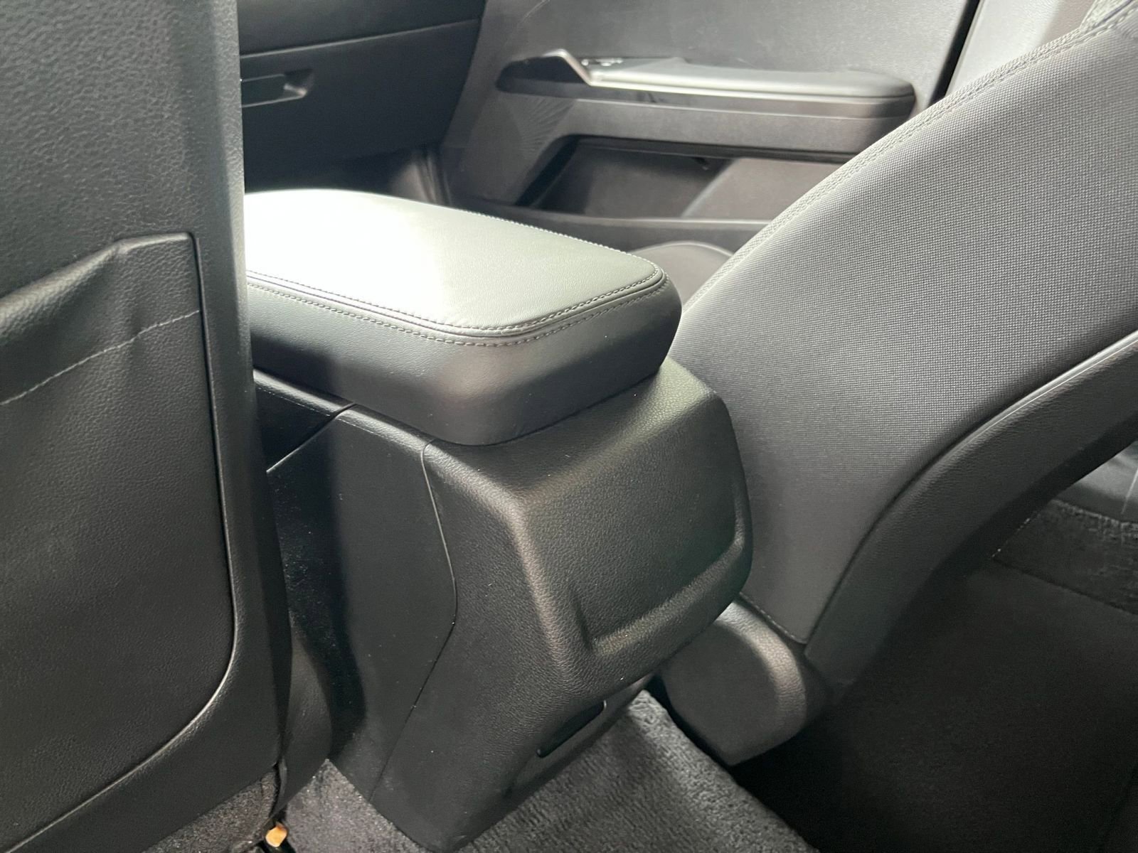 Thumbnail: 2025 Kia K5 - 23