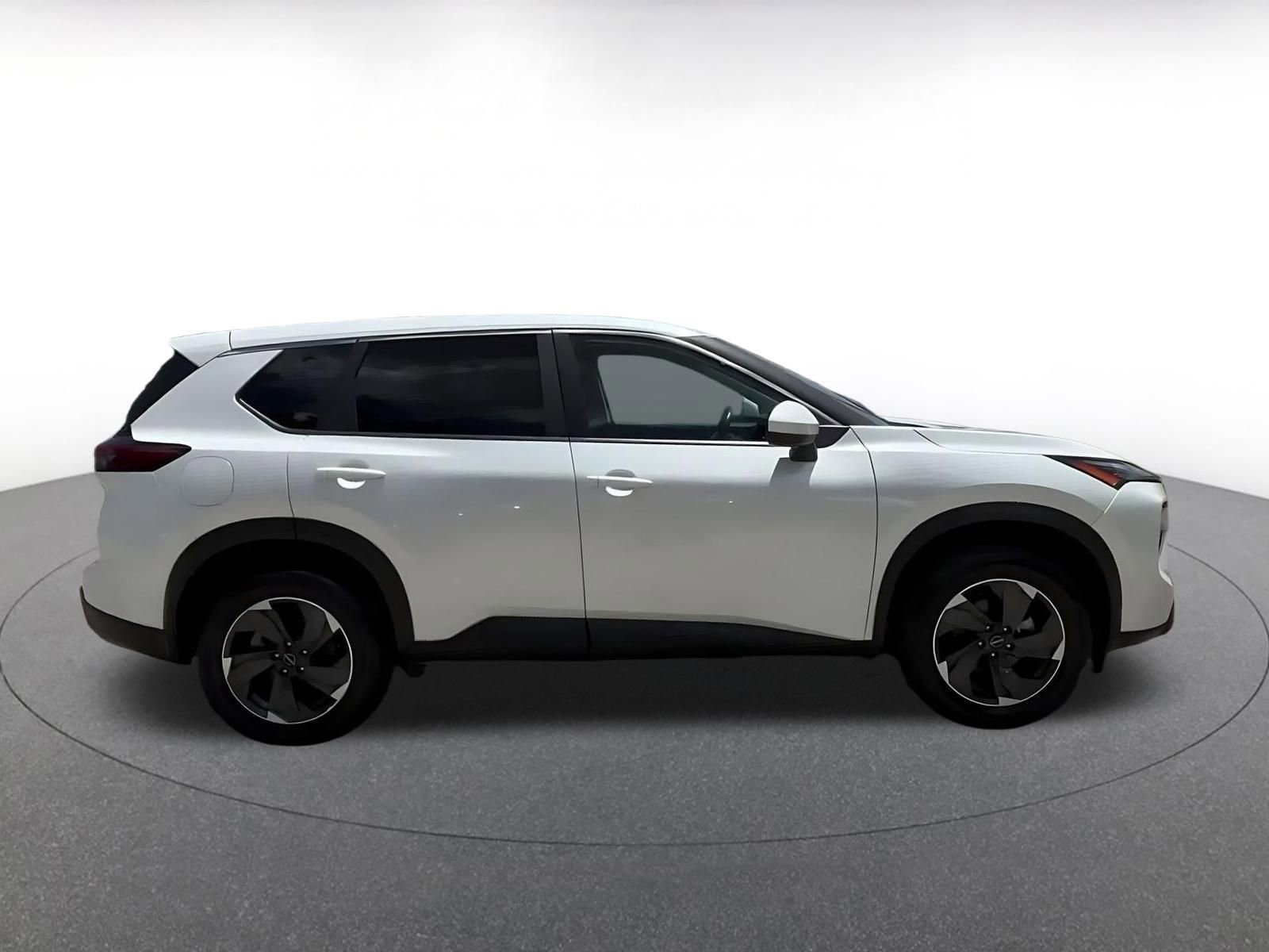 Thumbnail: 2025 Nissan Rogue - 16