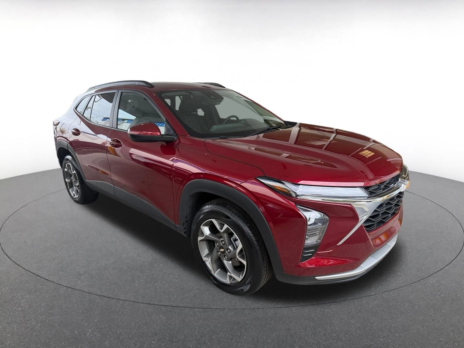 Thumbnail: 2025 Chevrolet Trax - 1