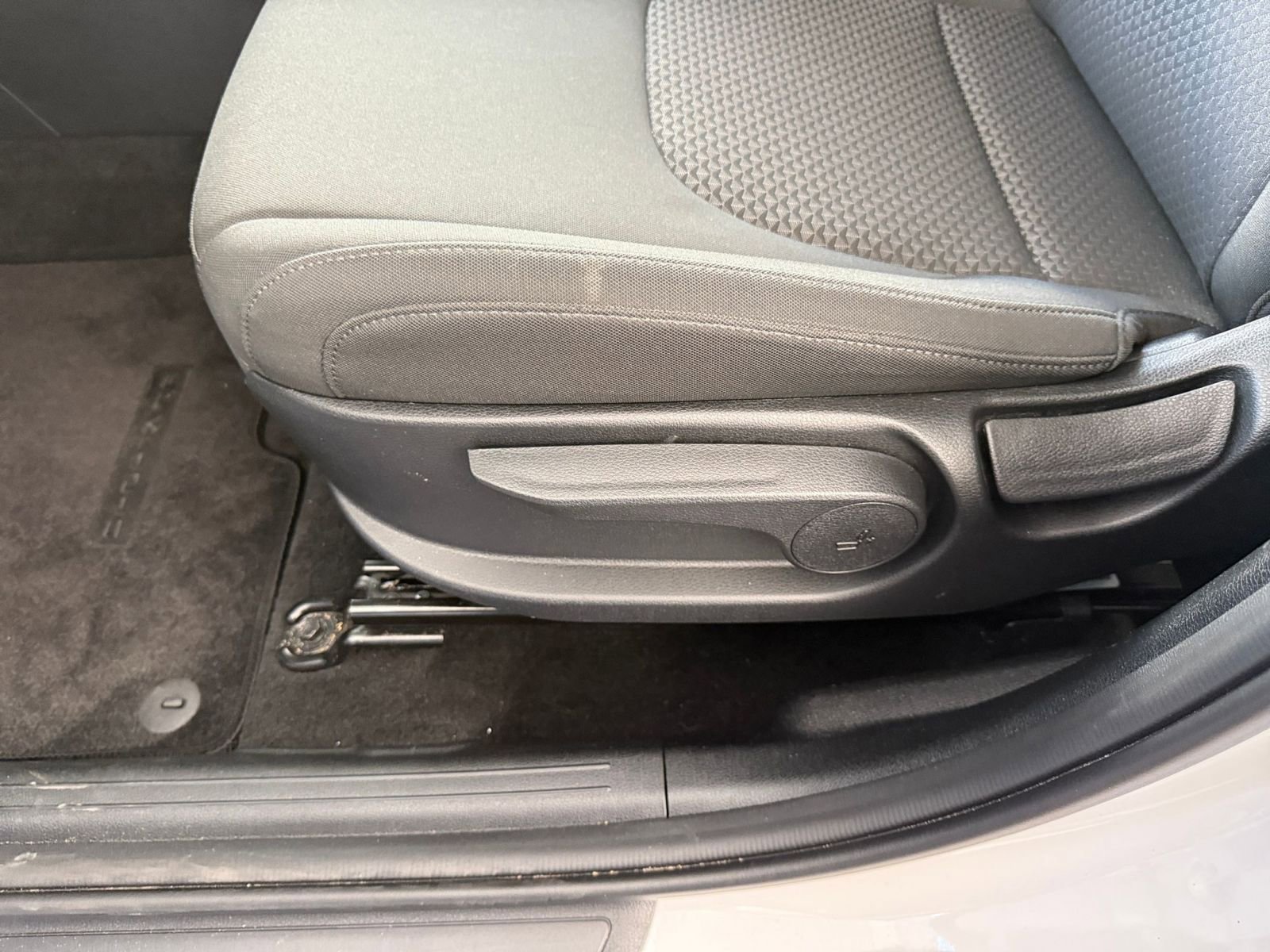 Thumbnail: 2025 Kia Sportage - 23