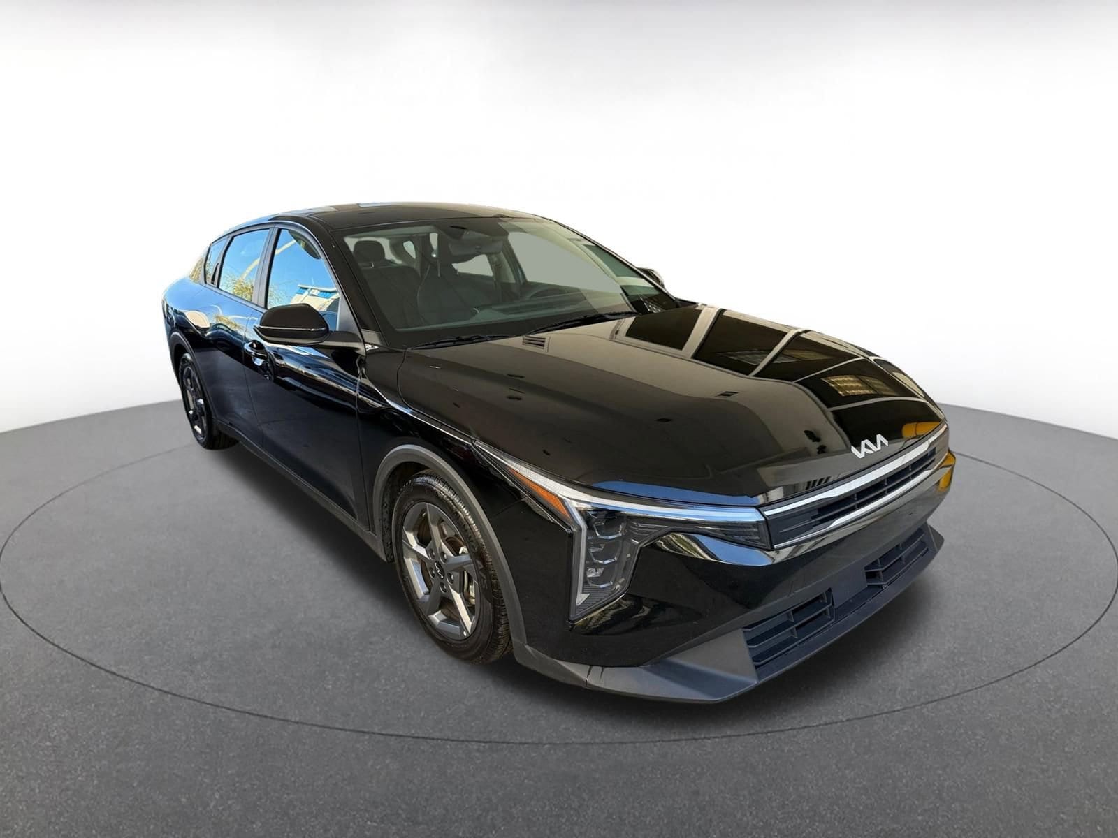 Thumbnail: 2025 Kia K4 - 1