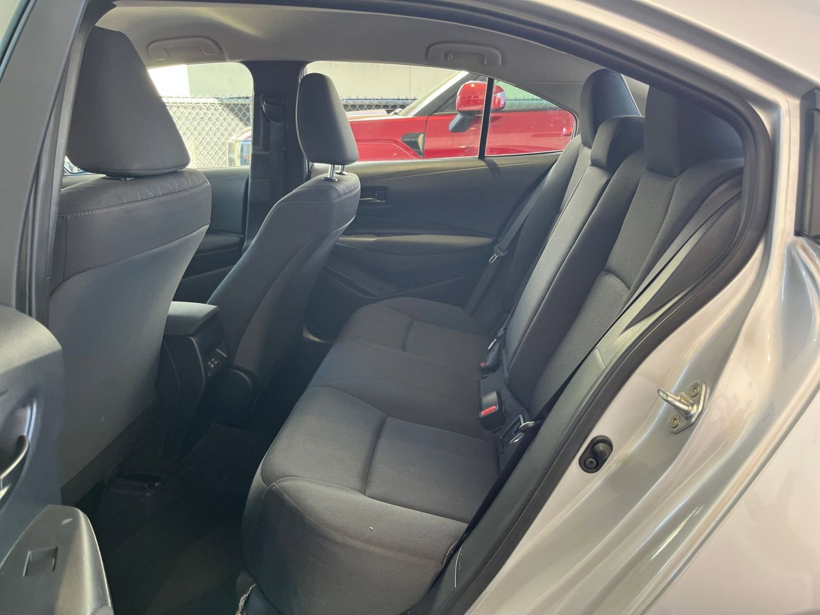 Thumbnail: 2025 Toyota Corolla - 25