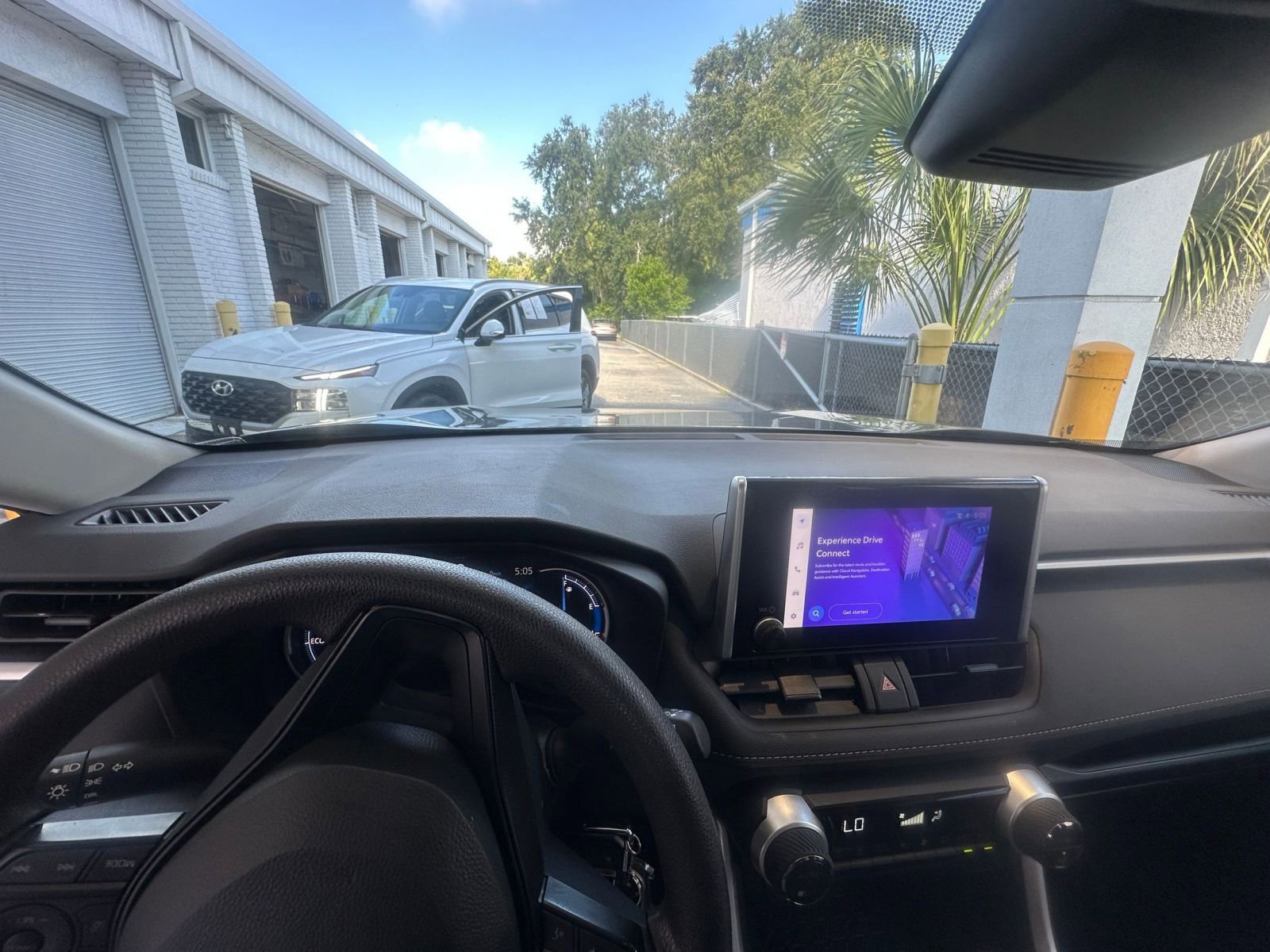 Thumbnail: 2024 Toyota RAV4 - 33