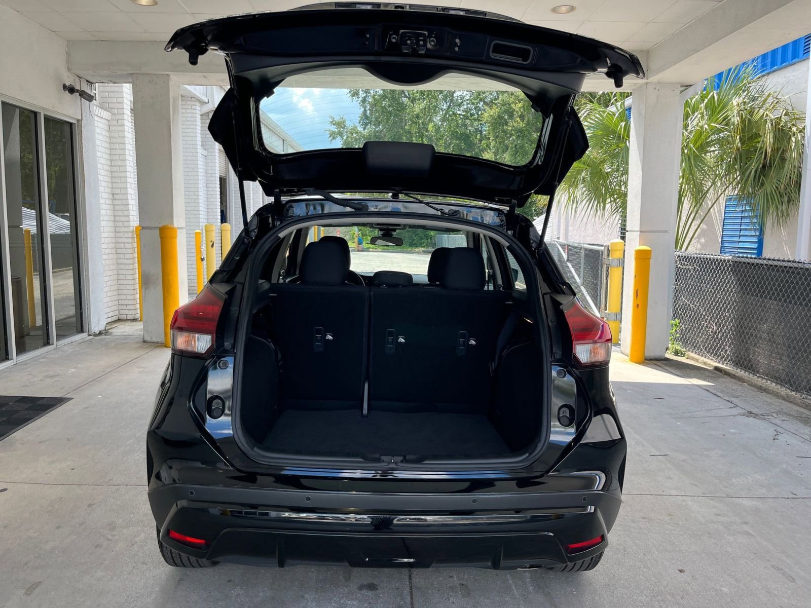 Thumbnail: 2024 Nissan Kicks - 31