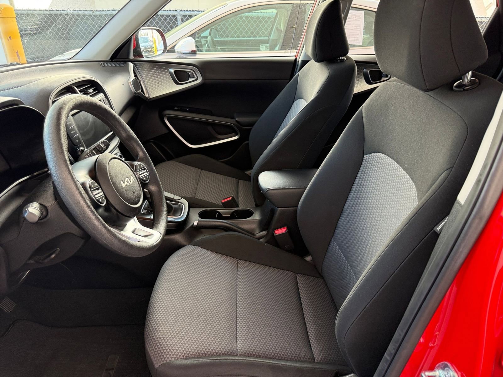 Thumbnail: 2025 Kia Soul - 24