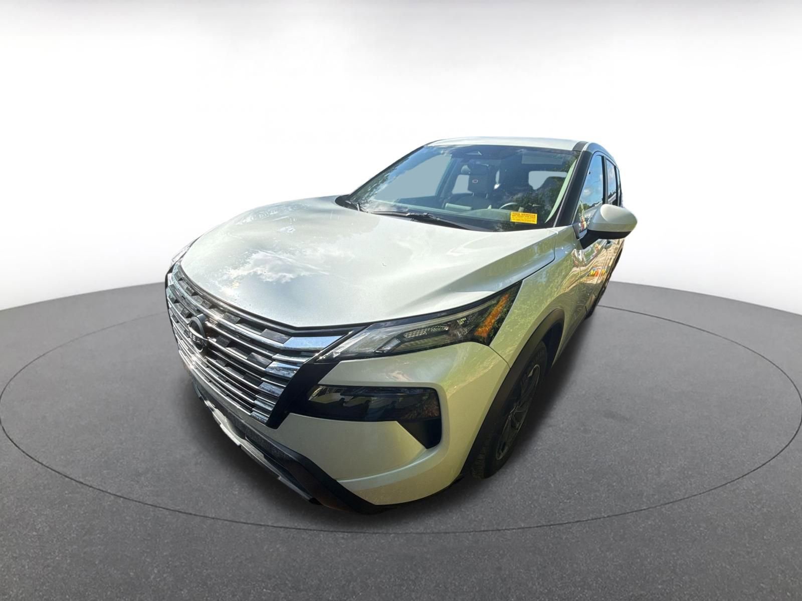 Thumbnail: 2025 Nissan Rogue - 2
