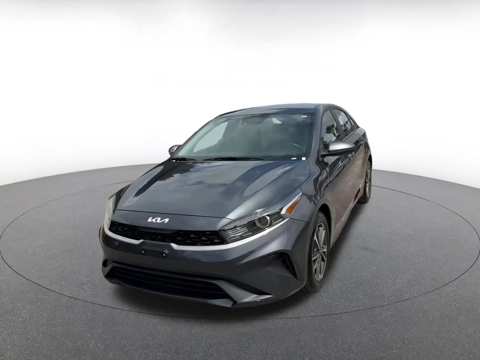 Thumbnail: 2024 Kia Forte - 6
