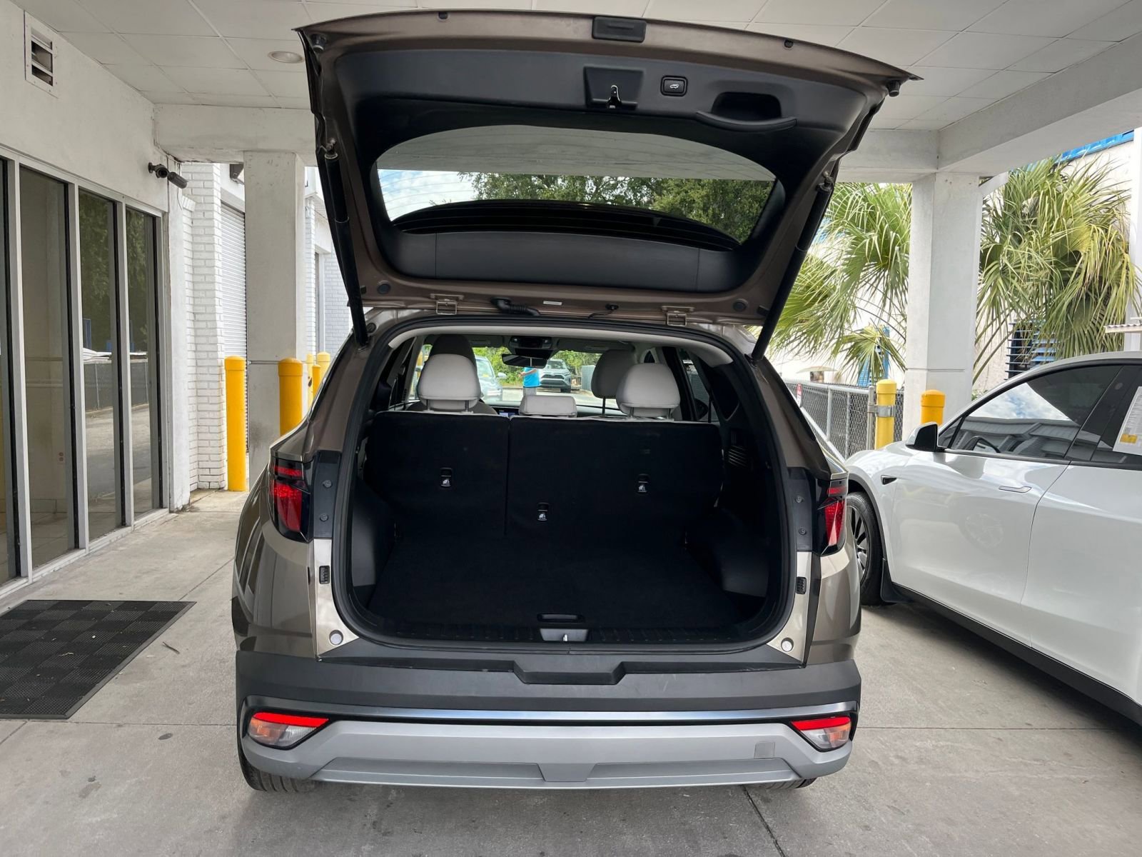 Thumbnail: 2025 Hyundai Tucson - 31