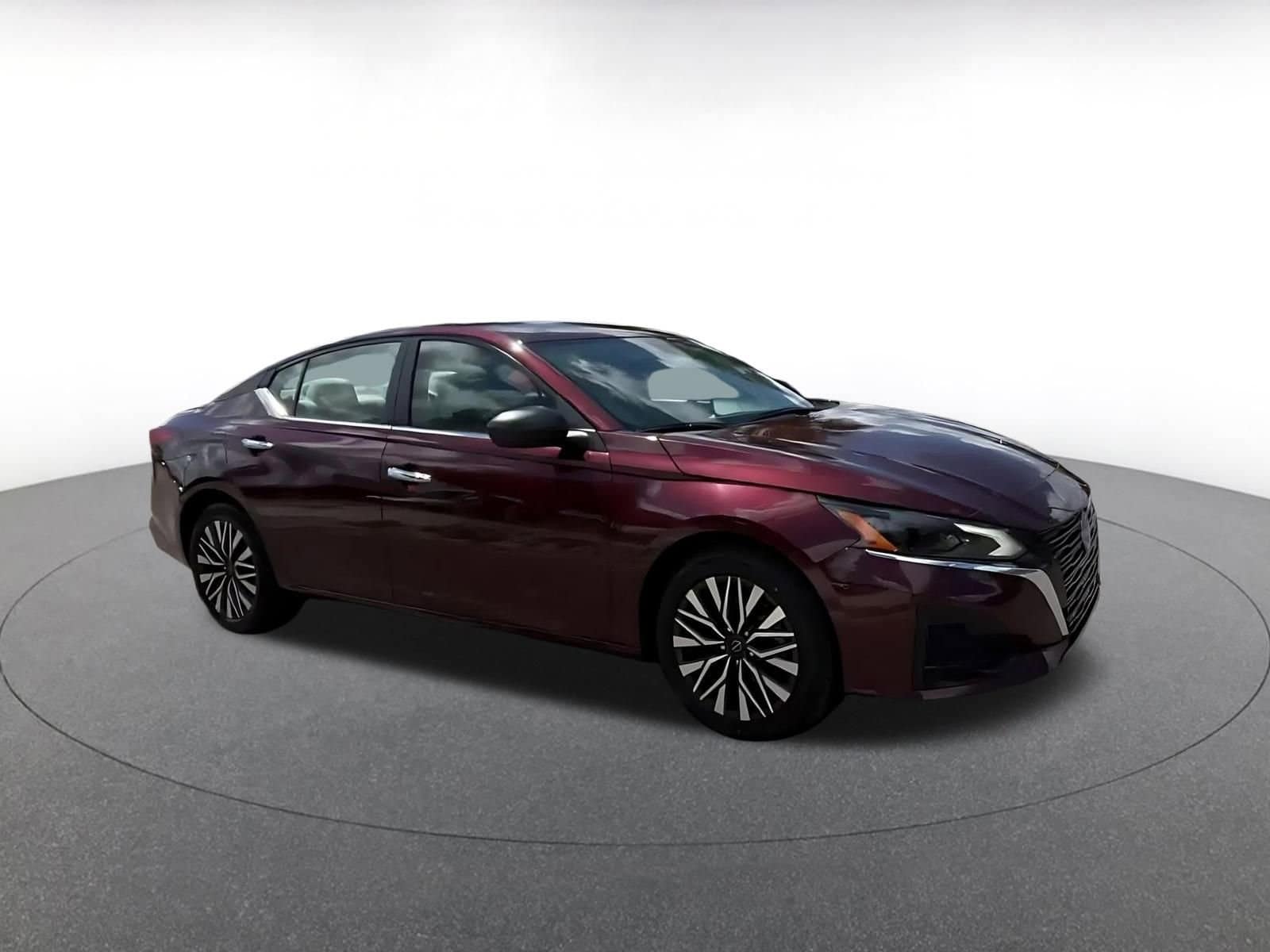 Thumbnail: 2025 Nissan Altima - 2