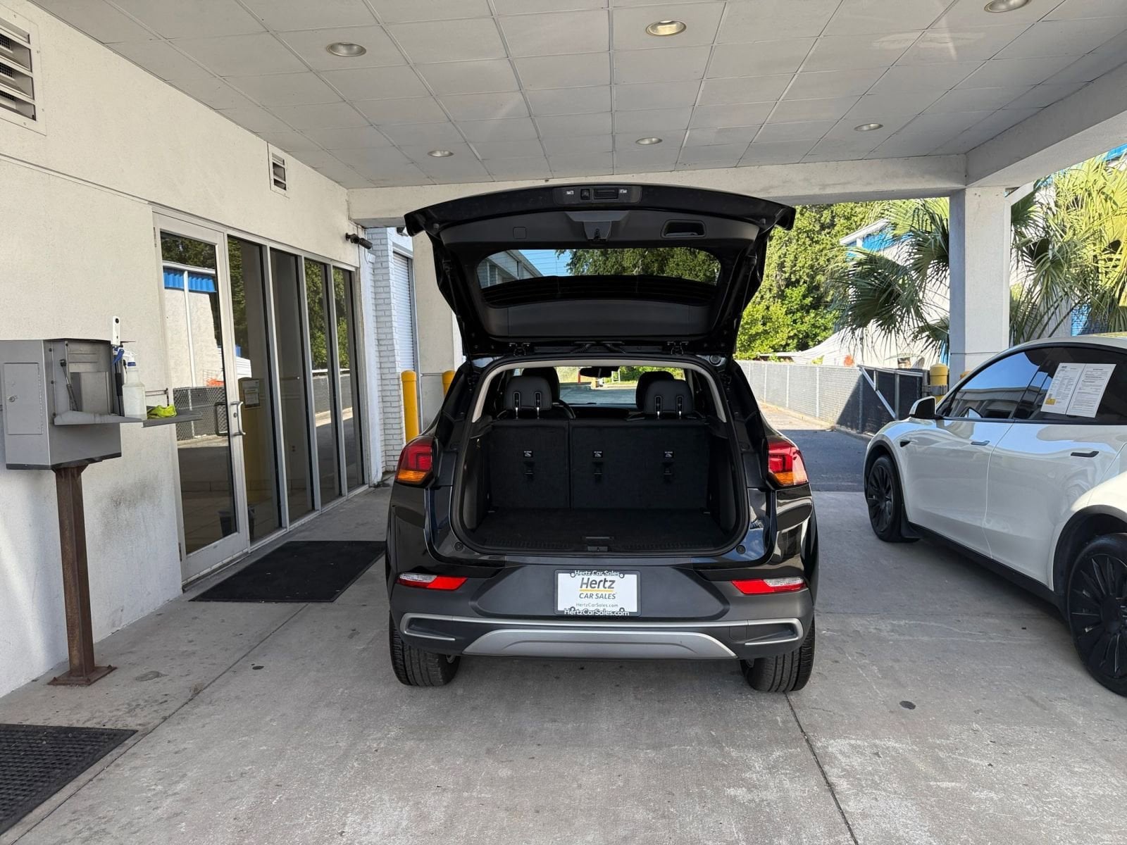 Thumbnail: 2025 Buick Encore GX - 31