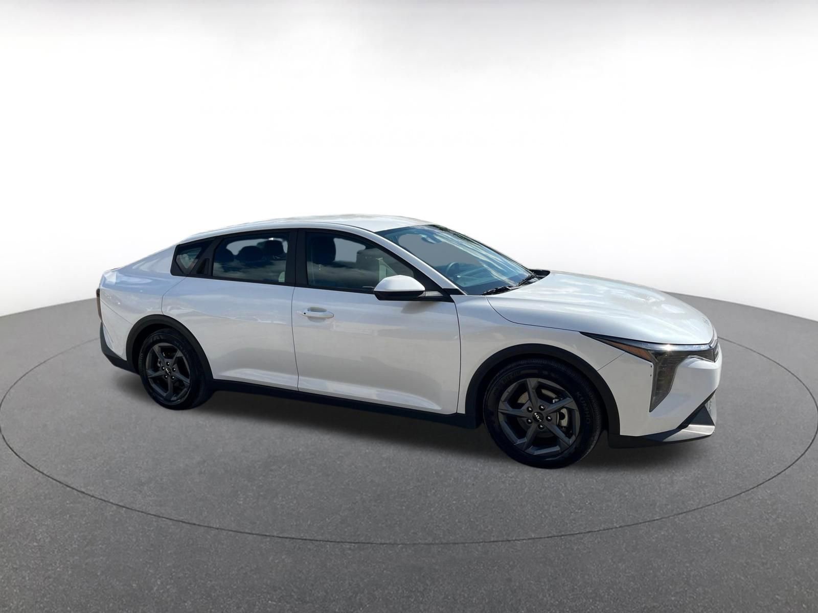 Thumbnail: 2025 Kia K4 - 3