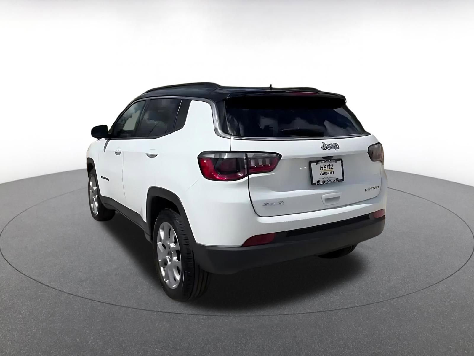 Thumbnail: 2025 Jeep Compass - 11