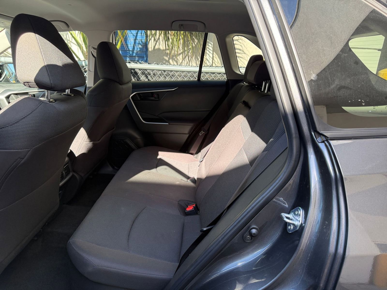 Thumbnail: 2025 Toyota RAV4 - 25